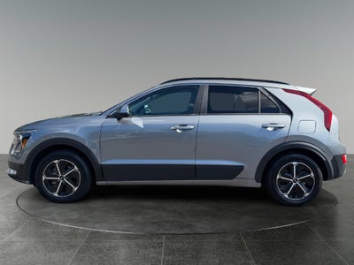 2025 Kia Niro LX