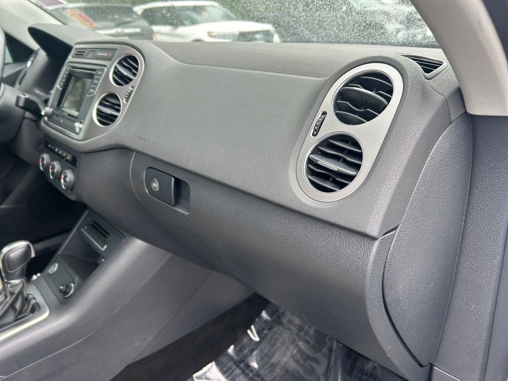 2016 Volkswagen Tiguan S 4Motion