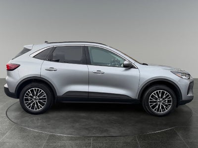 2024 Ford Escape Plug-In Hybrid Base