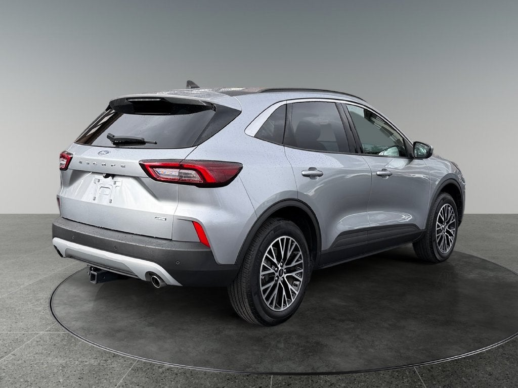 2024 Ford Escape Plug-In Hybrid Base