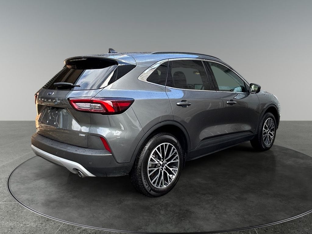 2025 Ford Escape Plug-In Hybrid Base