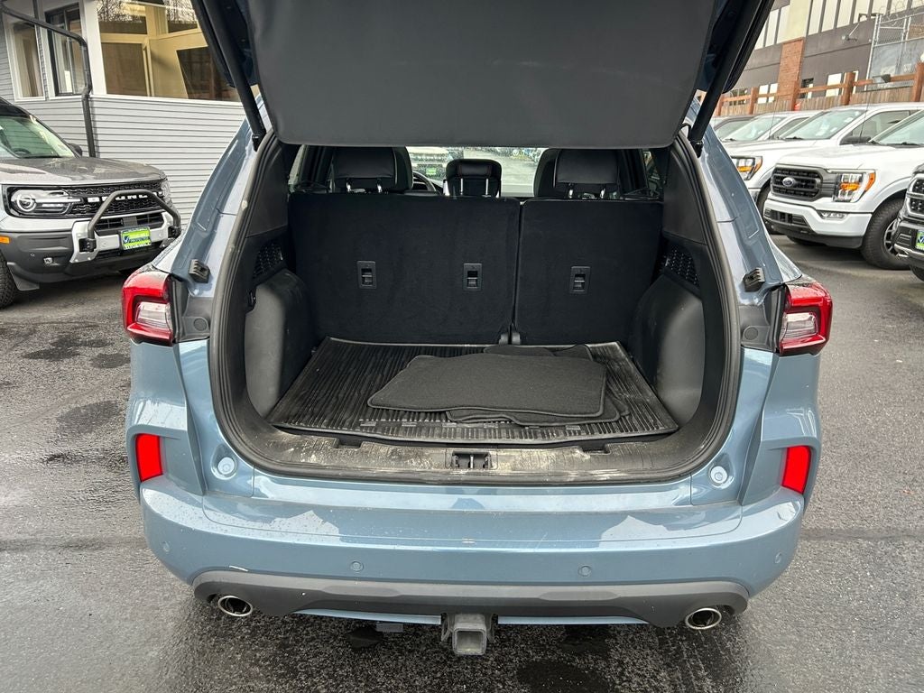 2024 Ford Escape ST-Line Elite