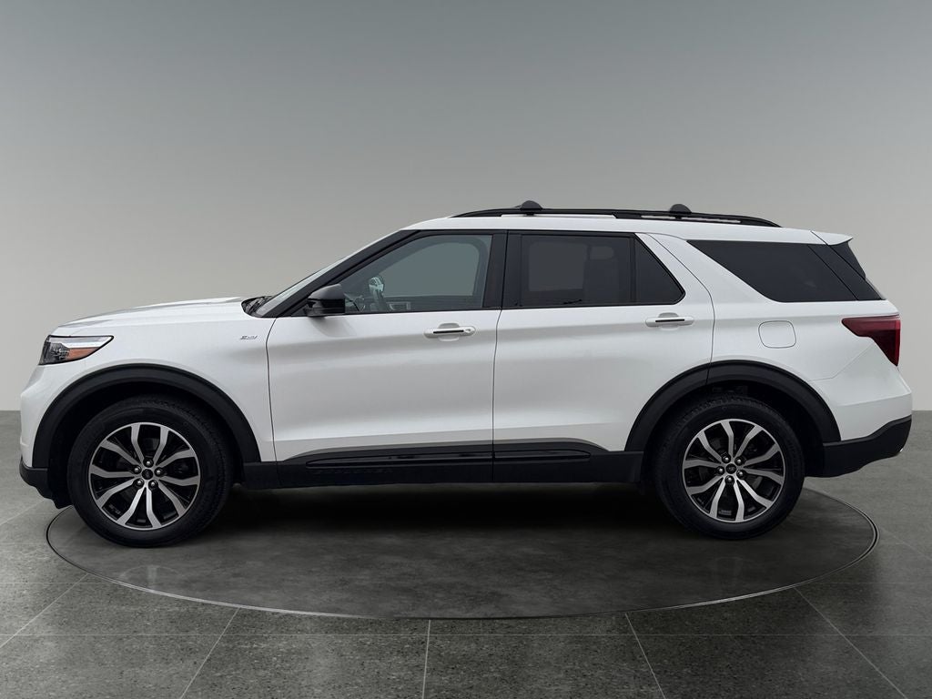 2024 Ford Explorer ST-Line