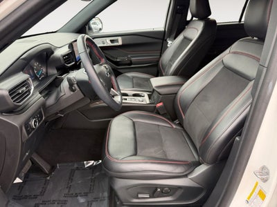 2024 Ford Explorer ST-Line
