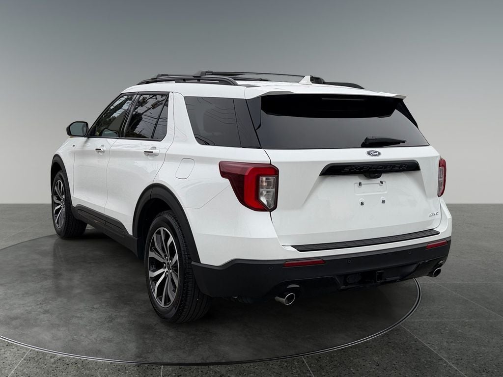 2024 Ford Explorer ST-Line