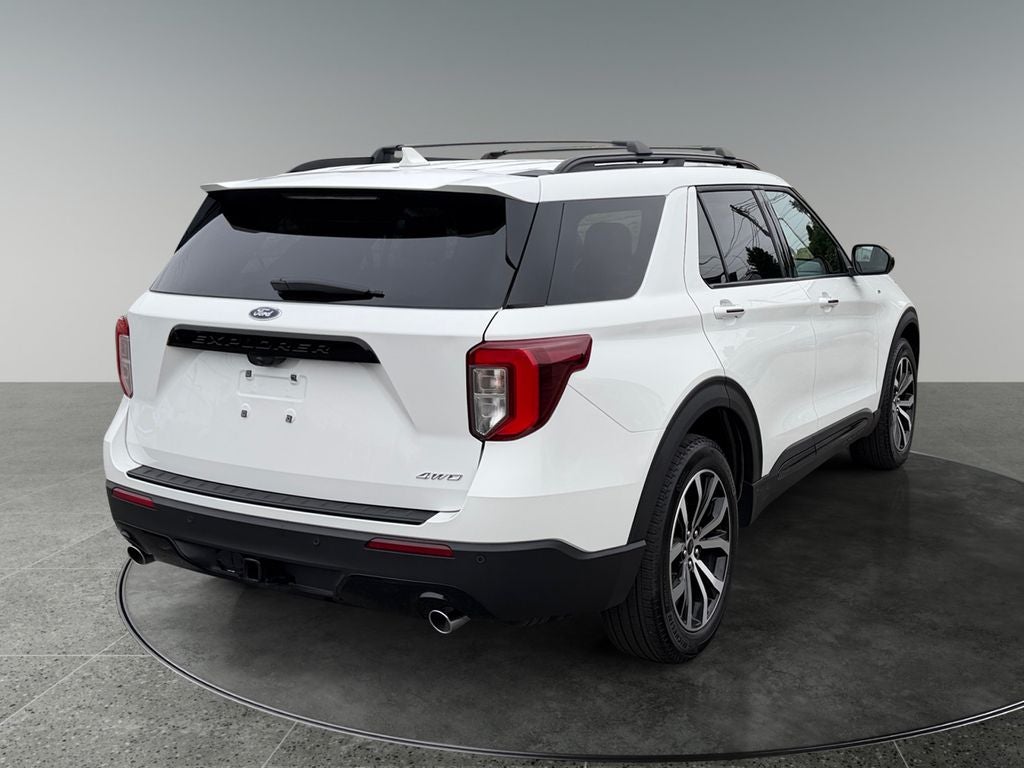 2024 Ford Explorer ST-Line