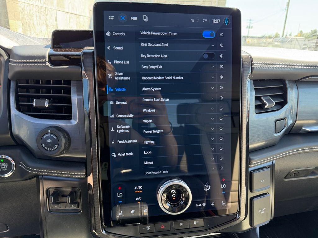 2024 Ford F-150 Lightning Platinum