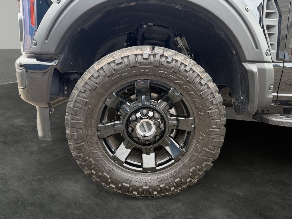 2023 Ford F-350SD Lariat