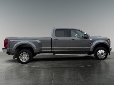 2022 Ford F-450SD Lariat DRW
