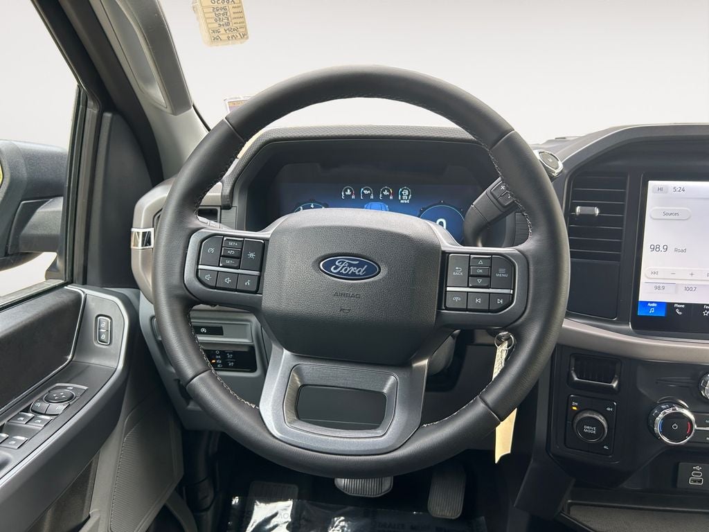 2025 Ford F-150 XLT Lifted