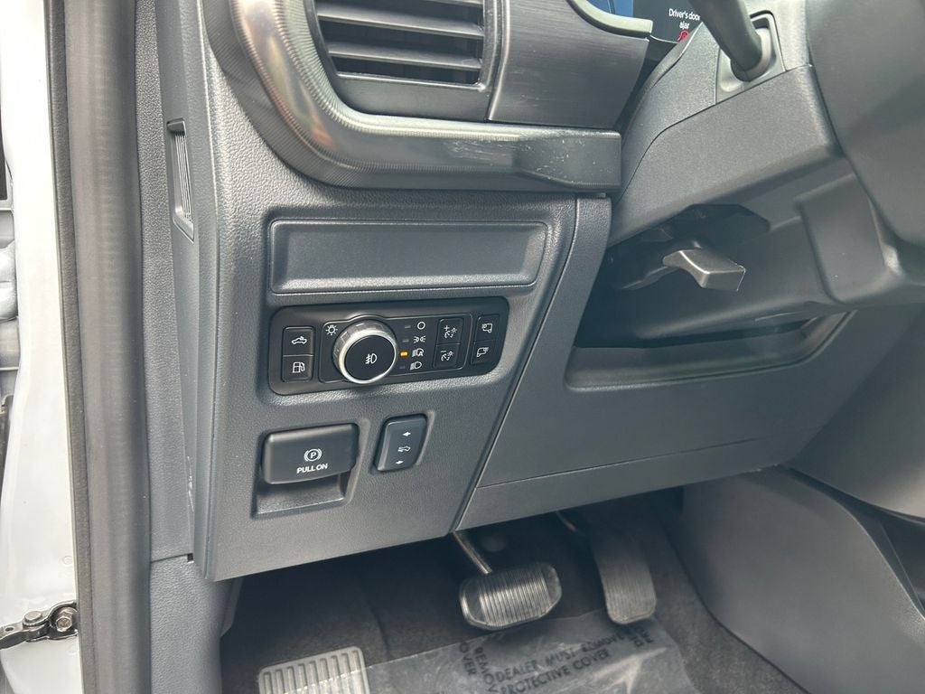 2025 Ford F-150 Lariat Hybrid