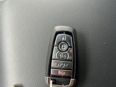 2025 Ford F-150 Lariat Hybrid