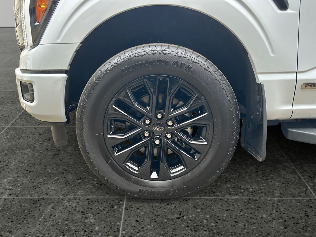 2025 Ford F-150 Lariat Hybrid