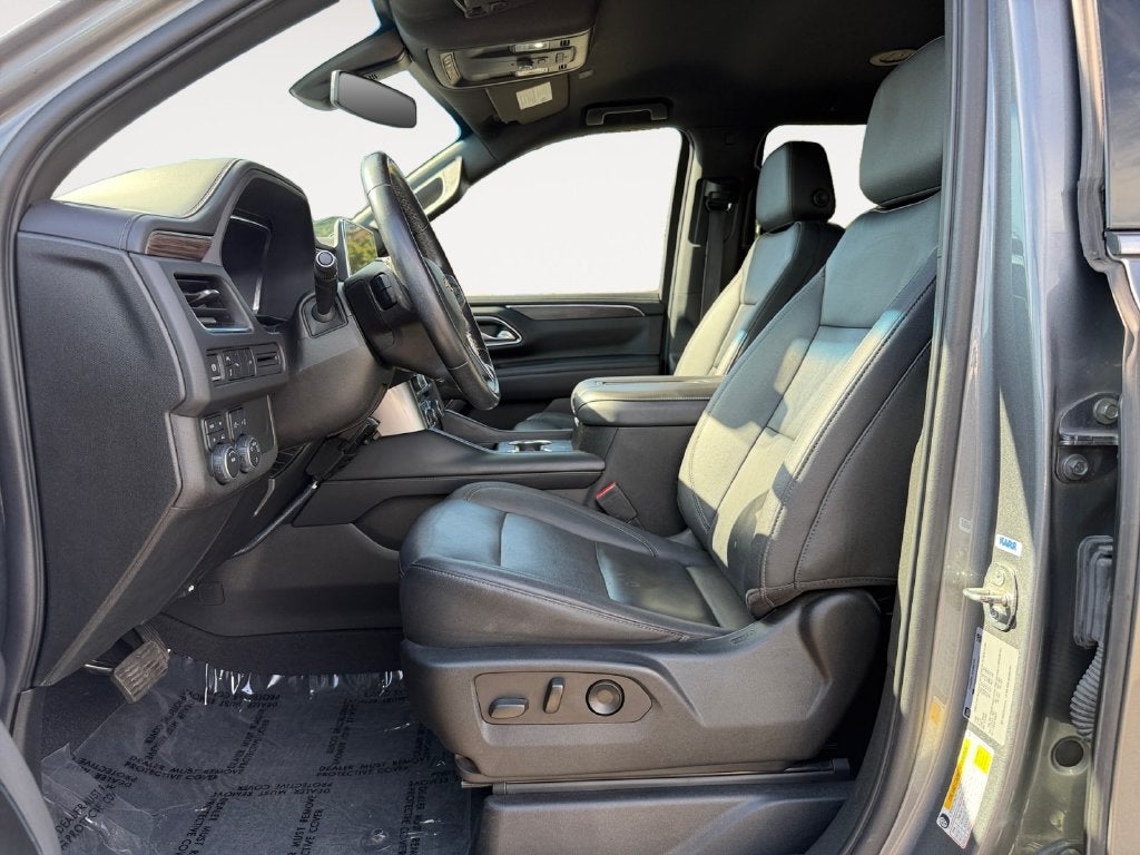 2022 Chevrolet Suburban LT