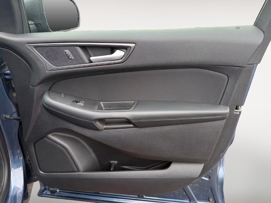 2019 Ford Edge SE