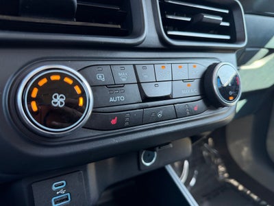 2024 Ford Maverick XLT Hybrid FWD