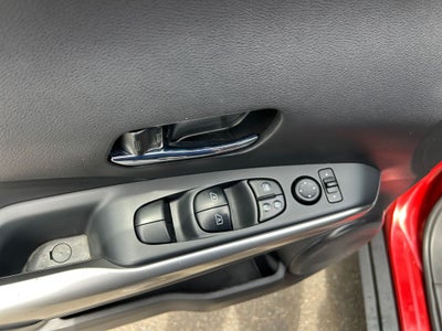 2019 Nissan Kicks SR