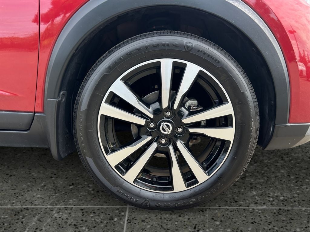 2019 Nissan Kicks SR