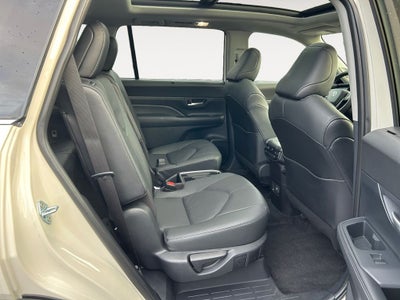 2024 Toyota Grand Highlander Platinum