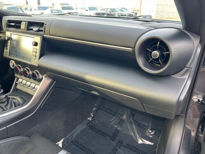 2023 Toyota GR86 Premium