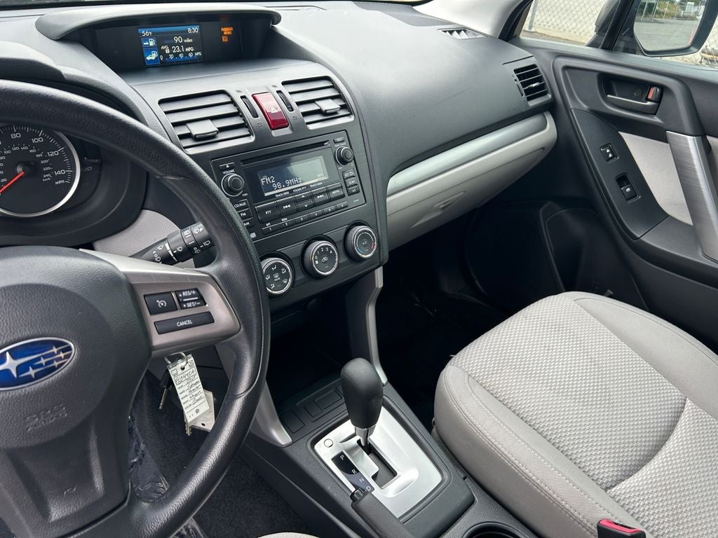 2015 Subaru Forester 2.5i