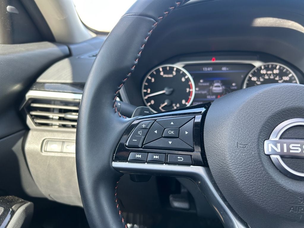 2025 Nissan Altima 2.5 SR