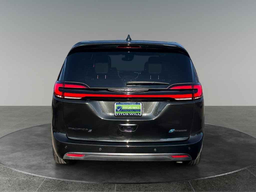 2023 Chrysler Pacifica Hybrid Limited