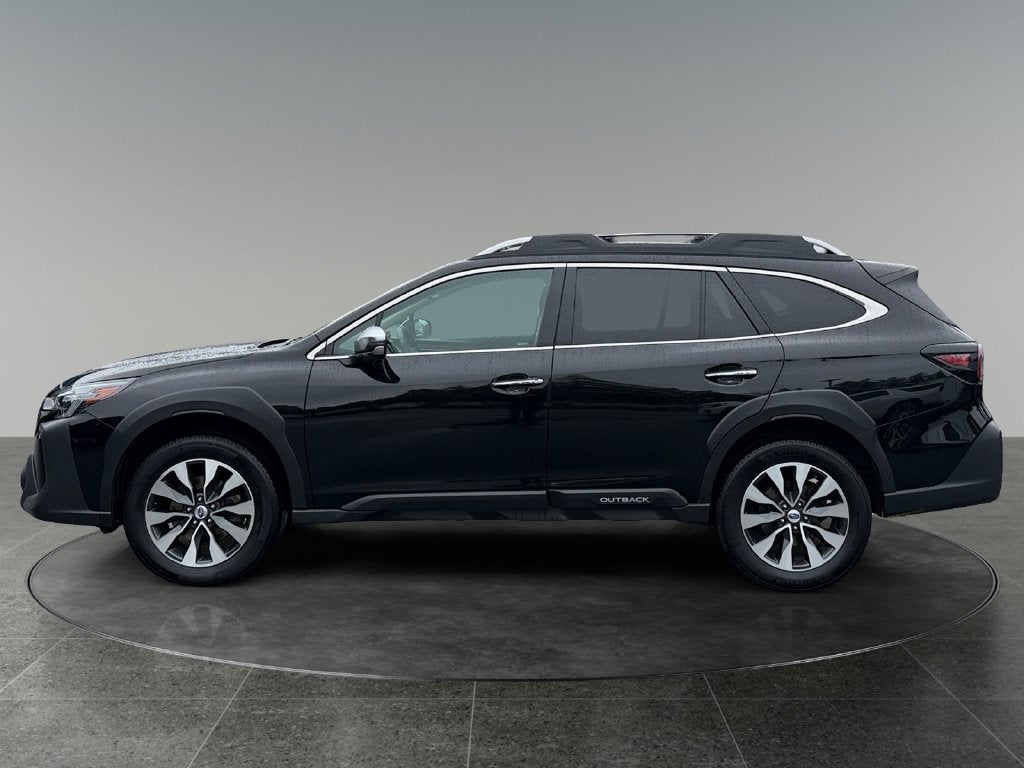 2023 Subaru Outback Touring