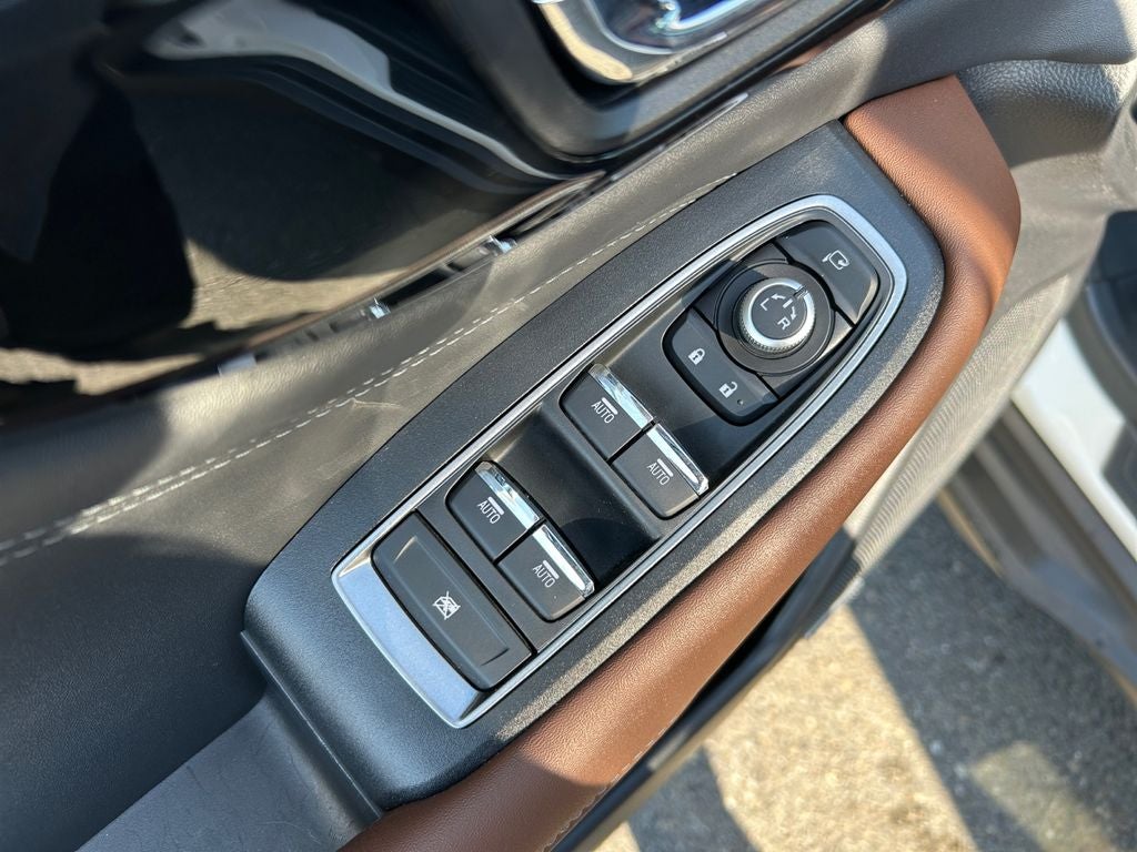 2025 Subaru Outback Touring XT