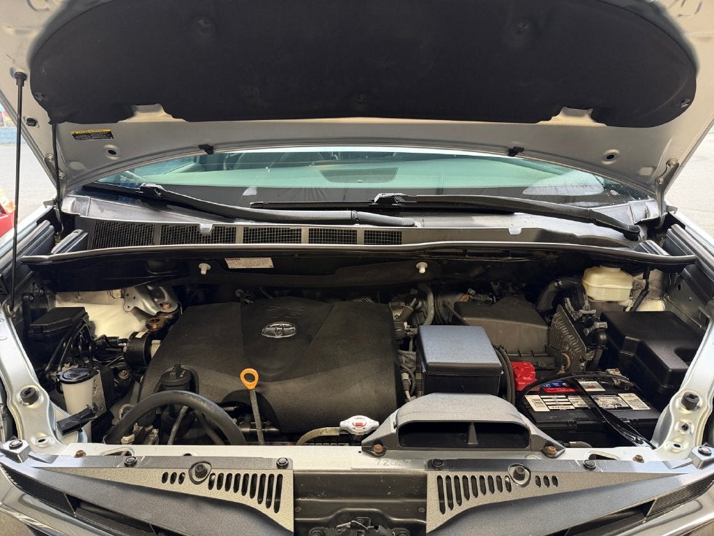 2020 Toyota Sienna XLE 8 Passenger