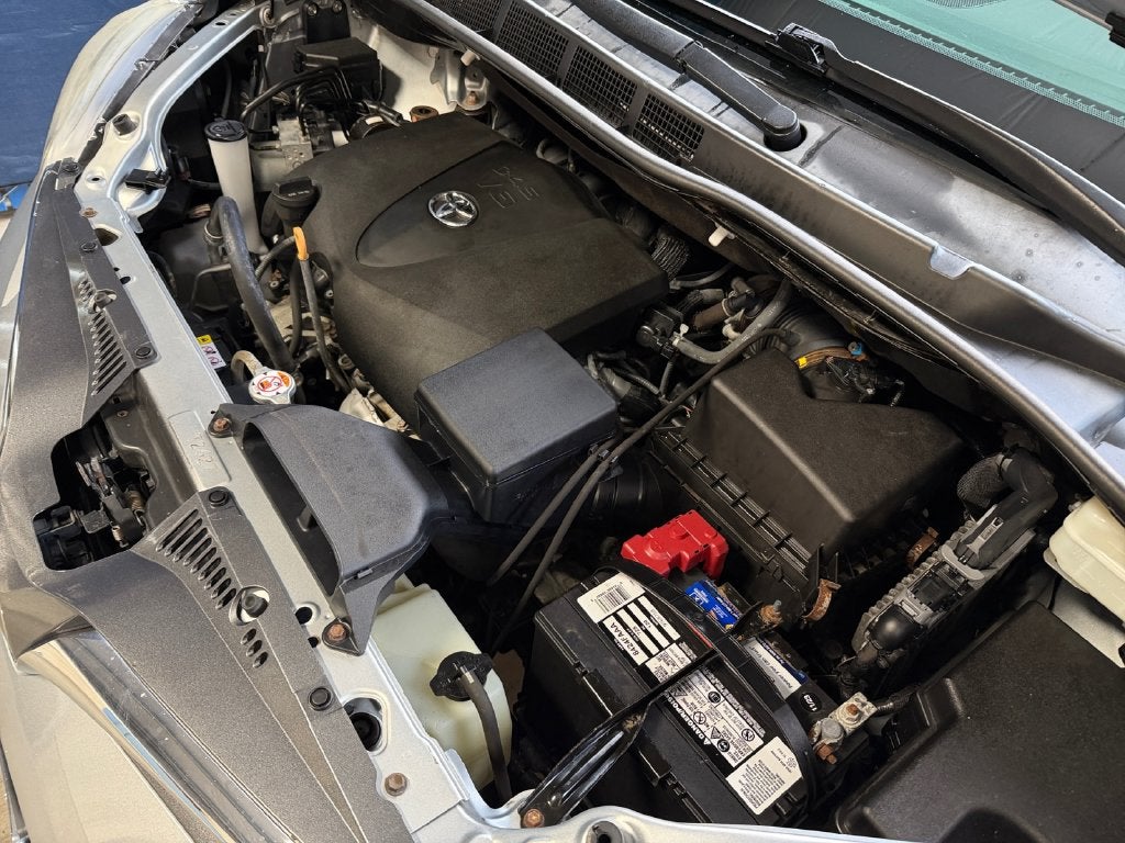 2020 Toyota Sienna XLE 8 Passenger