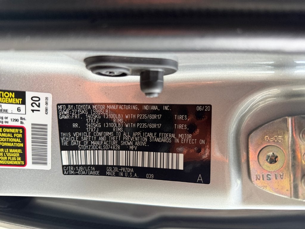 2020 Toyota Sienna XLE 8 Passenger