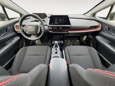 2025 Toyota Prius Plug-In Hybrid SE