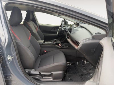 2025 Toyota Prius Plug-In Hybrid SE