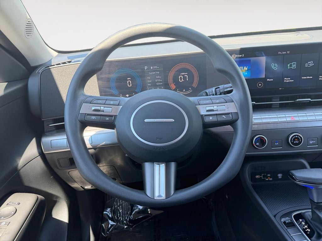 2025 Hyundai Kona SE