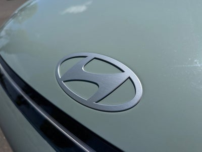 2025 Hyundai Kona SE