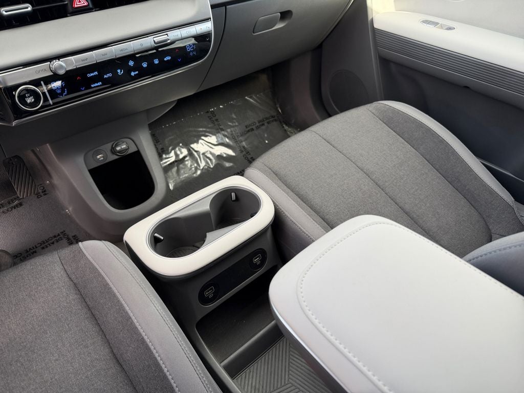 2024 Hyundai IONIQ 5 SE