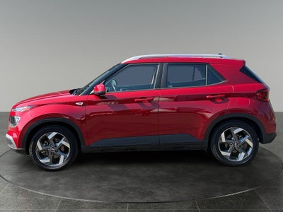2022 Hyundai Venue SEL