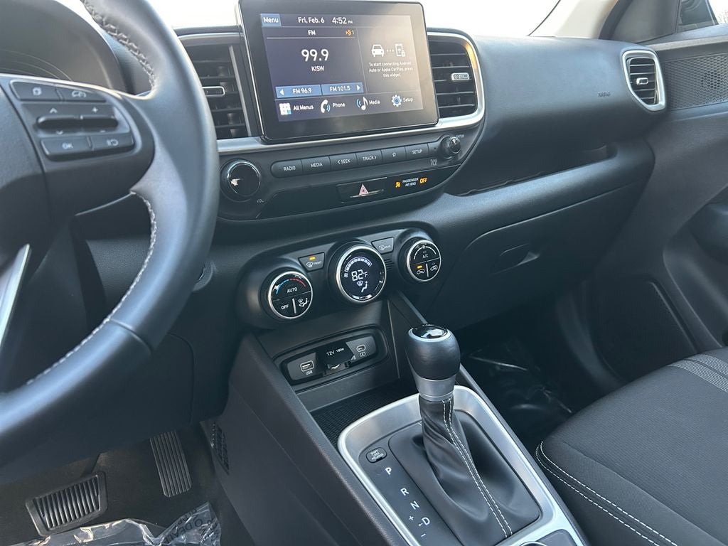 2025 Hyundai Venue SEL