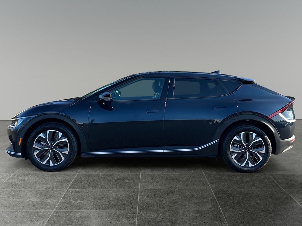 2024 Kia EV6 Light