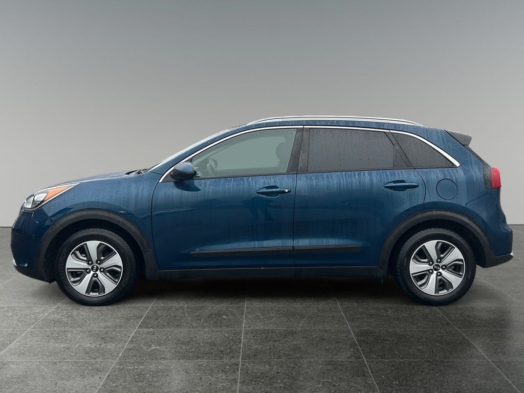 2017 Kia Niro LX