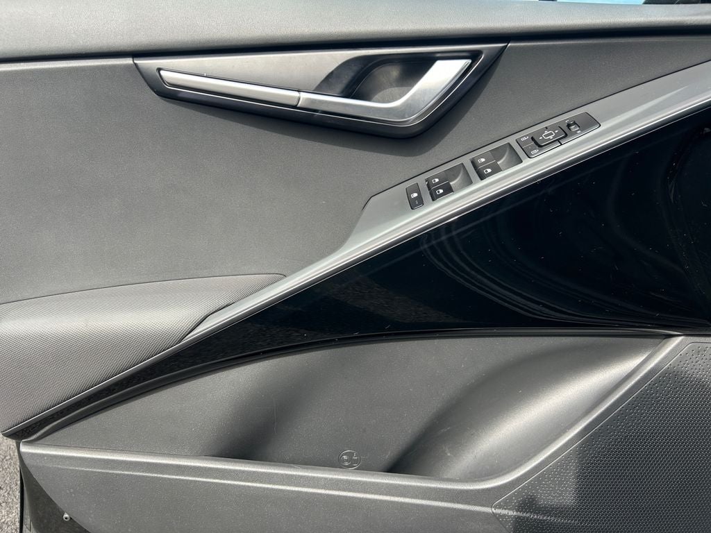 2025 Kia Niro EV Wind