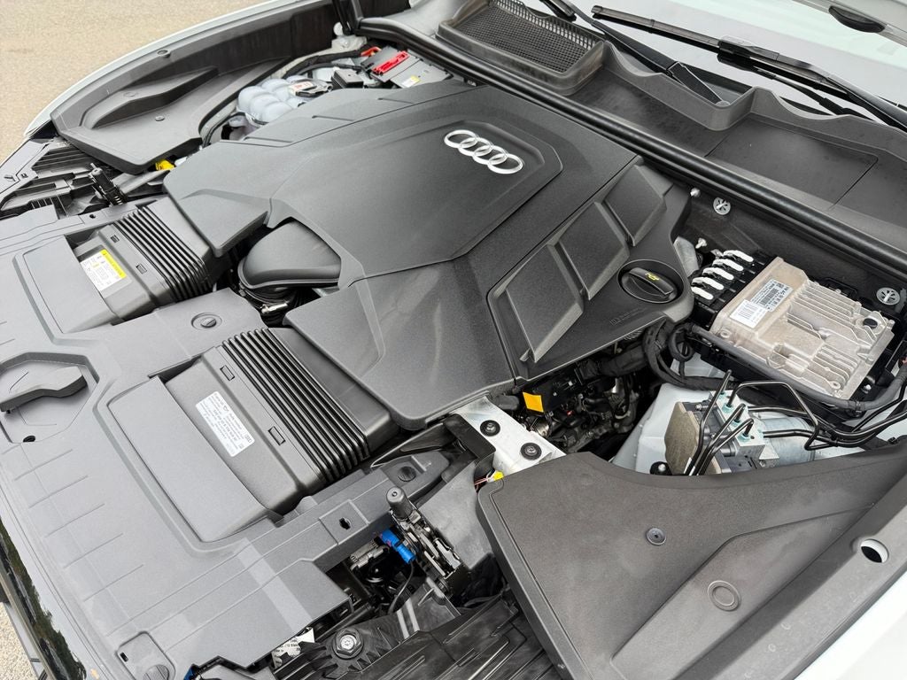 2021 Audi Q8 55 Prestige quattro