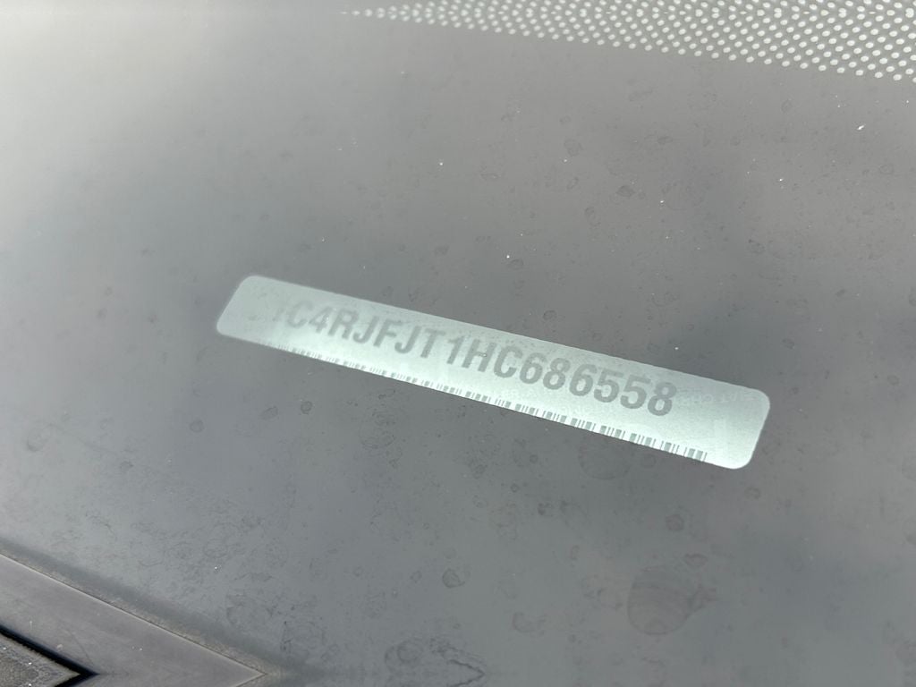 2017 Jeep Grand Cherokee Summit