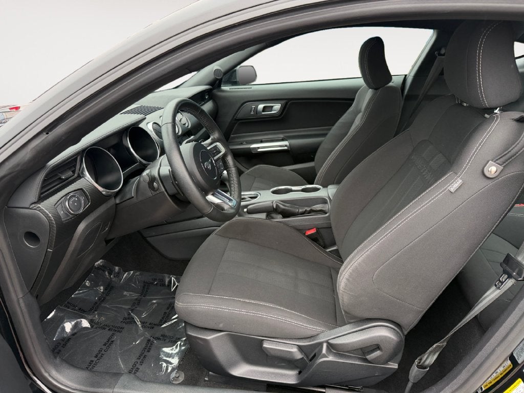 2020 Ford Mustang EcoBoost