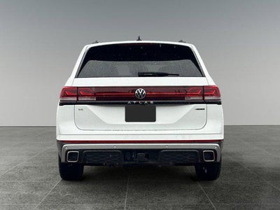 2024 Volkswagen Atlas 2.0T Peak Edition SE w/Technology