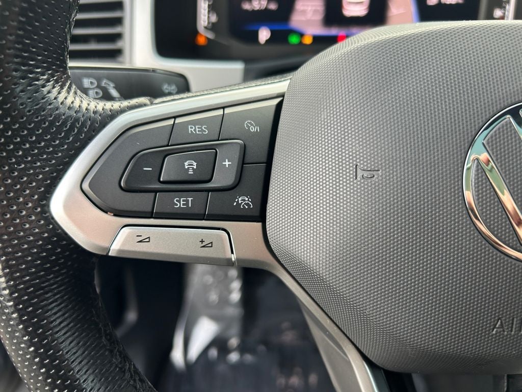 2021 Volkswagen Atlas Cross Sport 3.6L V6 SEL Premium R-Line