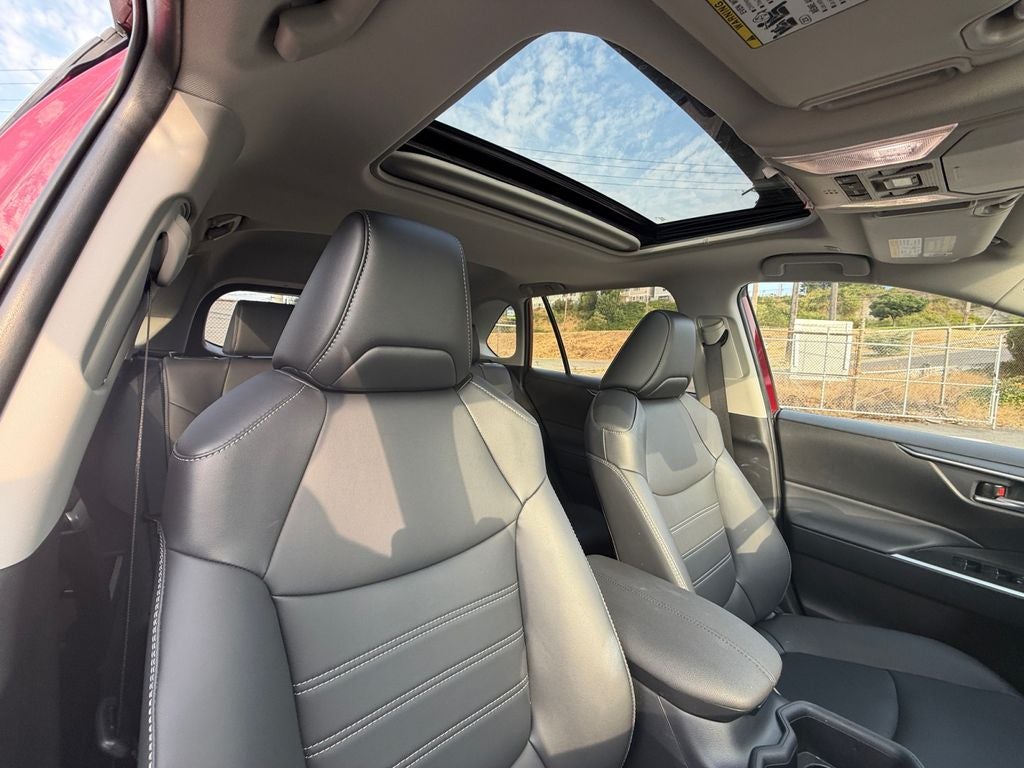 2025 Toyota RAV4 XLE Premium