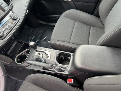 2017 Toyota RAV4 XLE 1 Owner Local