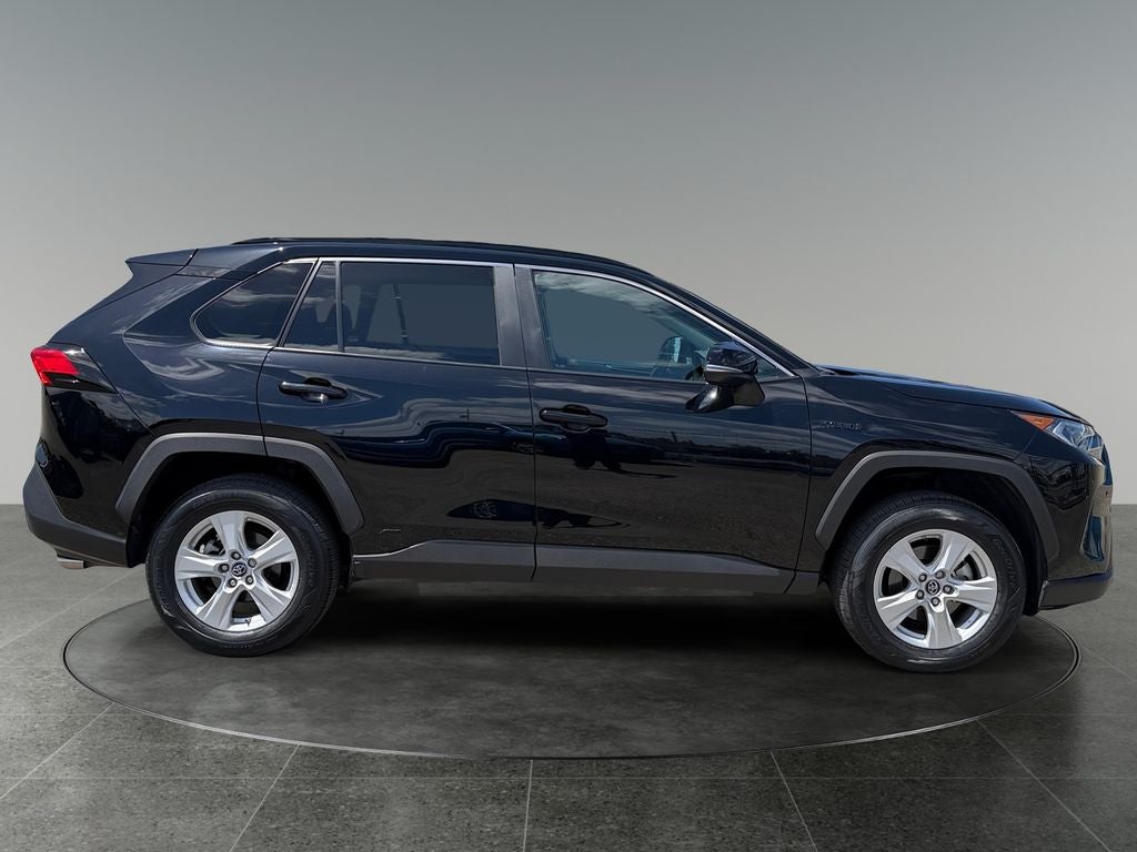 2019 Toyota RAV4 Hybrid XLE